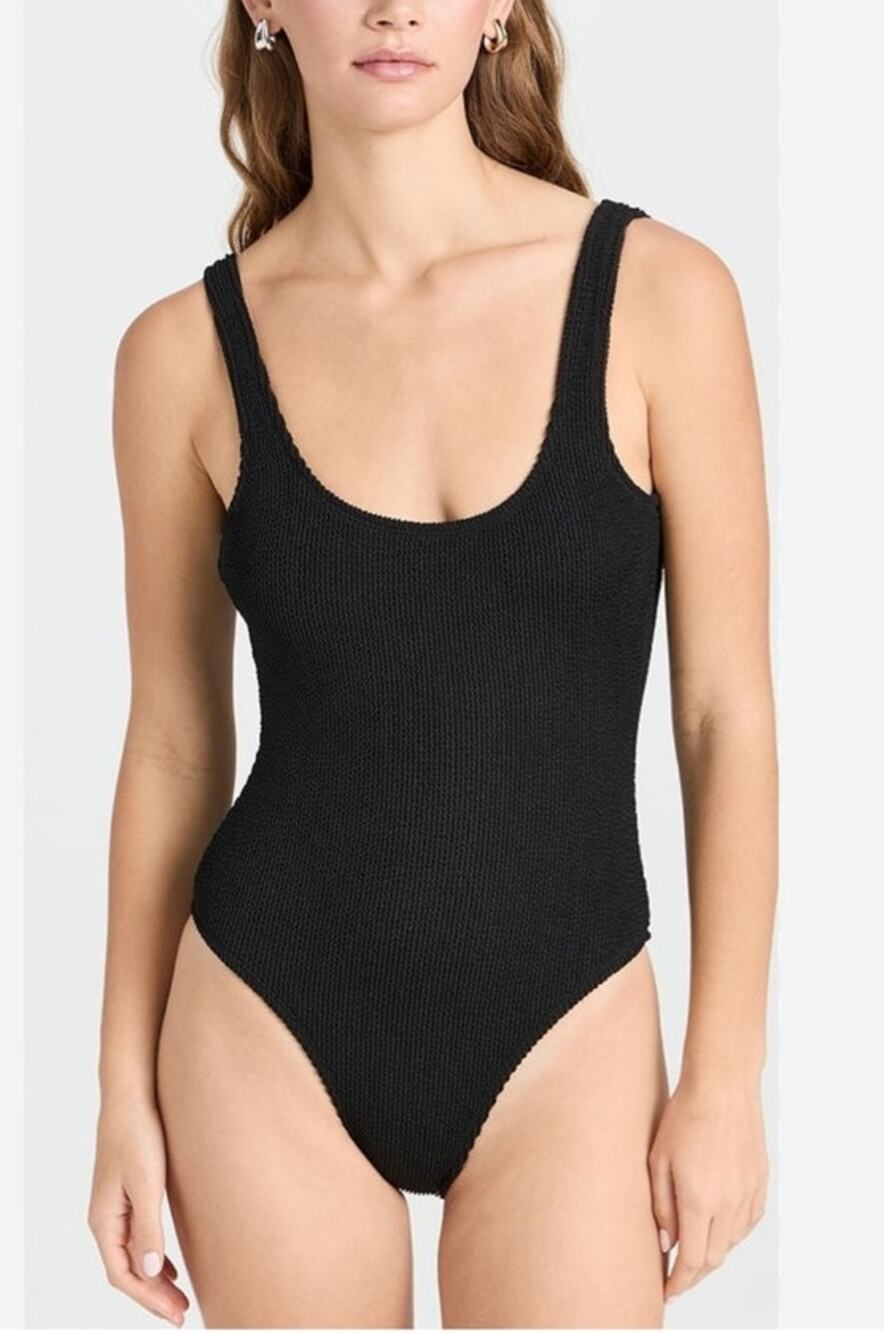 Good American Always Fits Black One Piece Swim $119 Scoop Summer Small Medium